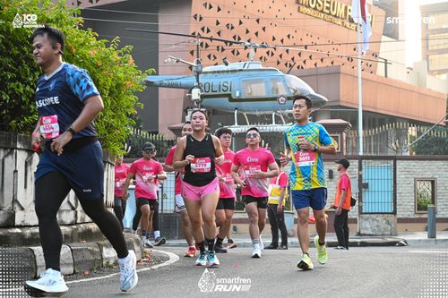 Race photo from Smartfren Run 2025 