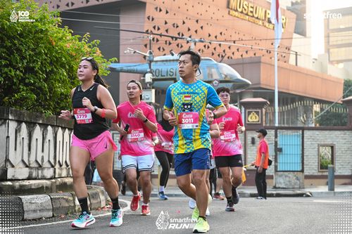 Race photo from Smartfren Run 2025 