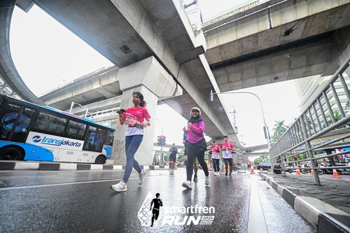 Race photo from Smartfren Run 2024