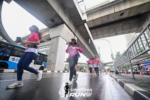 Race photo from Smartfren Run 2024