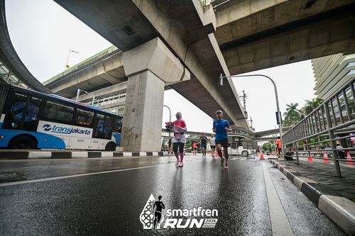 Race photo from Smartfren Run 2024