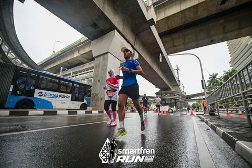 Race photo from Smartfren Run 2024