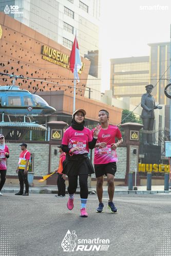 Race photo from Smartfren Run 2025 