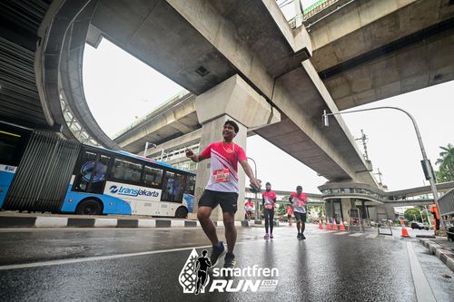 Race photo from Smartfren Run 2024
