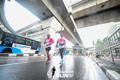 Race photo from Smartfren Run 2024
