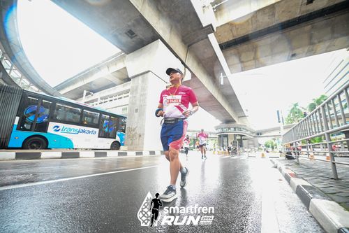 Race photo from Smartfren Run 2024