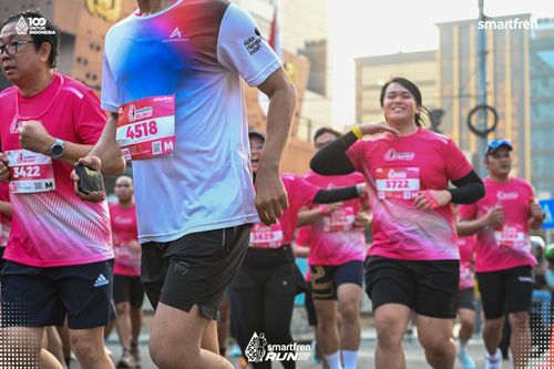 Race photo from Smartfren Run 2025 