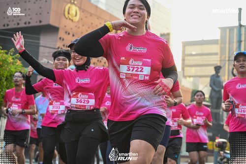 Race photo from Smartfren Run 2025 