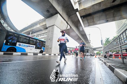 Race photo from Smartfren Run 2024