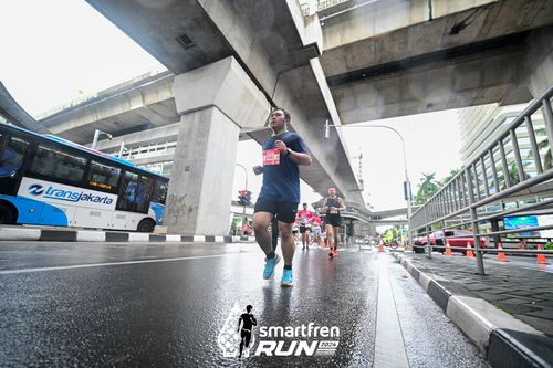 Race photo from Smartfren Run 2024