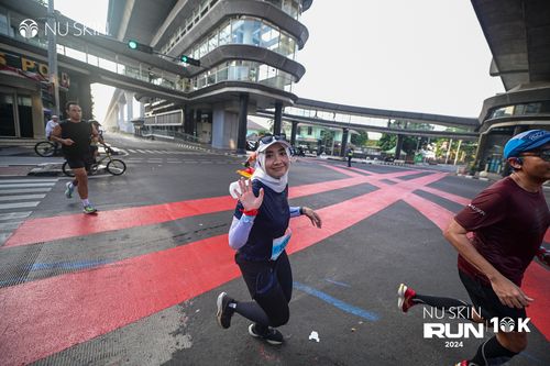 Race photo from Nu Skin Run 10K