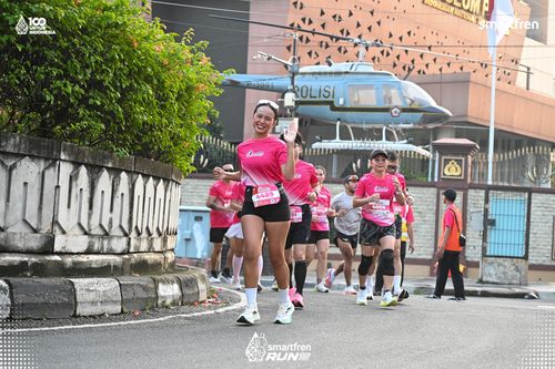 Race photo from Smartfren Run 2025 
