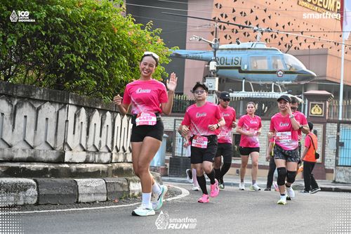 Race photo from Smartfren Run 2025 