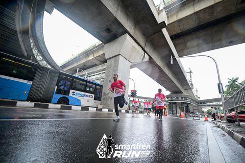Race photo from Smartfren Run 2024