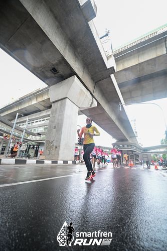 Race photo from Smartfren Run 2024