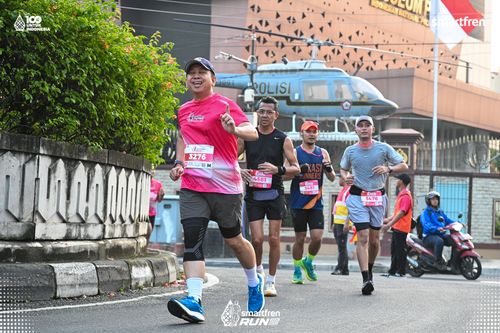 Race photo from Smartfren Run 2025 