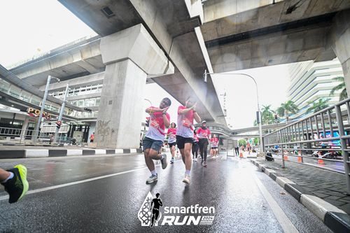 Race photo from Smartfren Run 2024