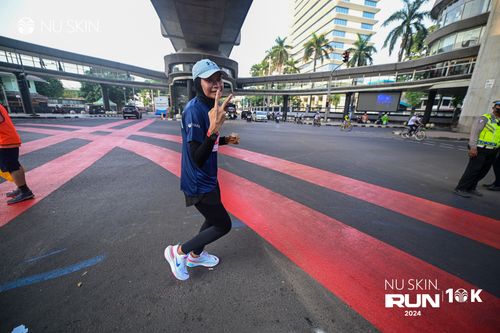 Race photo from Nu Skin Run 10K