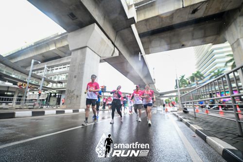 Race photo from Smartfren Run 2024