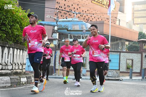 Race photo from Smartfren Run 2025 