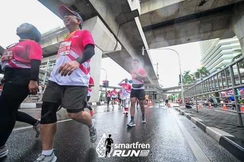 Race photo from Smartfren Run 2024