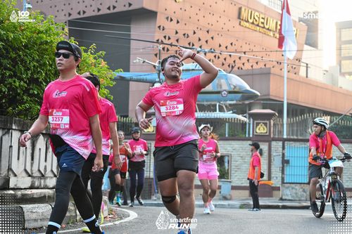 Race photo from Smartfren Run 2025 