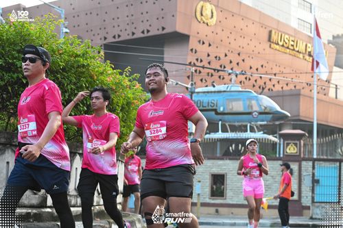 Race photo from Smartfren Run 2025 