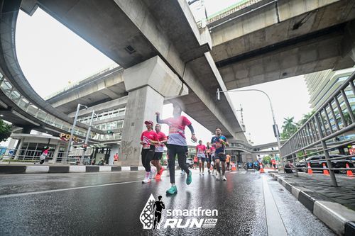 Race photo from Smartfren Run 2024