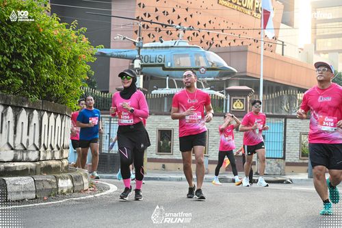 Race photo from Smartfren Run 2025 