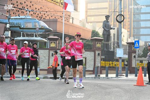 Race photo from Smartfren Run 2025 