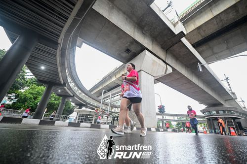 Race photo from Smartfren Run 2024