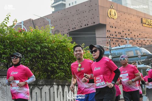 Race photo from Smartfren Run 2025 