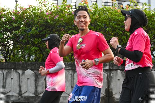 Race photo from Smartfren Run 2025 