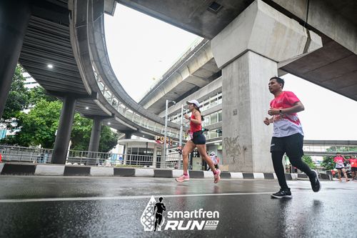 Race photo from Smartfren Run 2024