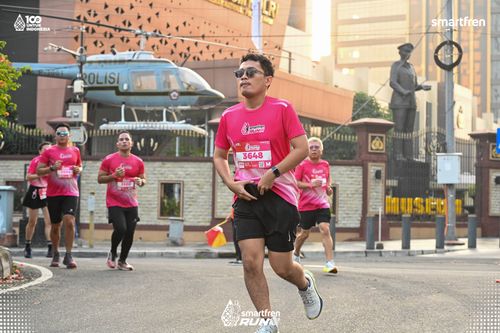 Race photo from Smartfren Run 2025 