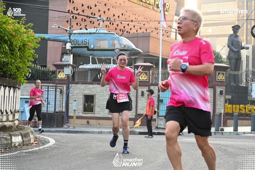 Race photo from Smartfren Run 2025 