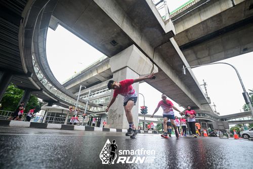 Race photo from Smartfren Run 2024