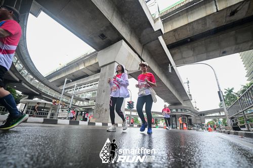 Race photo from Smartfren Run 2024