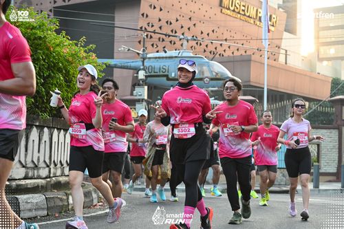 Race photo from Smartfren Run 2025 