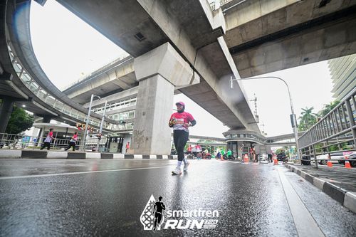 Race photo from Smartfren Run 2024