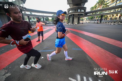 Race photo from Nu Skin Run 10K