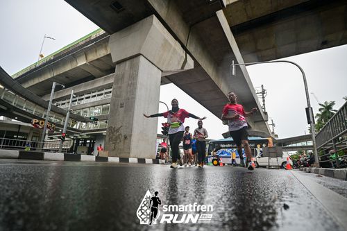 Race photo from Smartfren Run 2024