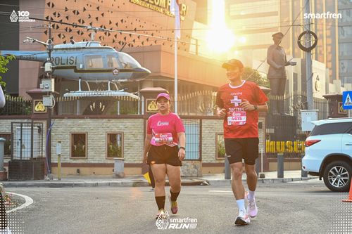 Race photo from Smartfren Run 2025 