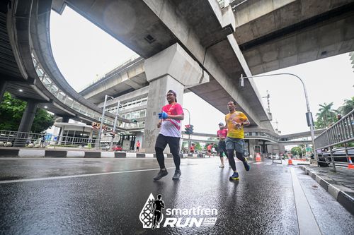 Race photo from Smartfren Run 2024