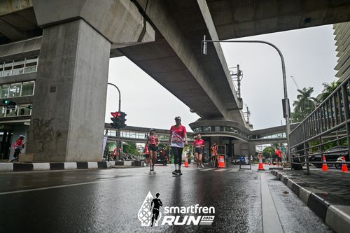 Race photo from Smartfren Run 2024