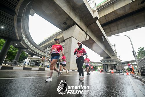Race photo from Smartfren Run 2024