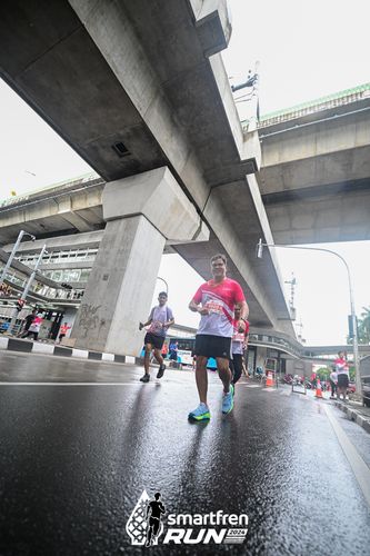 Race photo from Smartfren Run 2024