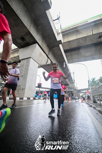 Race photo from Smartfren Run 2024