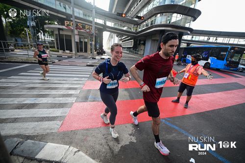 Race photo from Nu Skin Run 10K