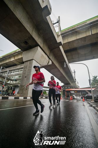 Race photo from Smartfren Run 2024